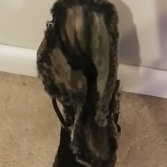 Boot - Picture 3 of 4